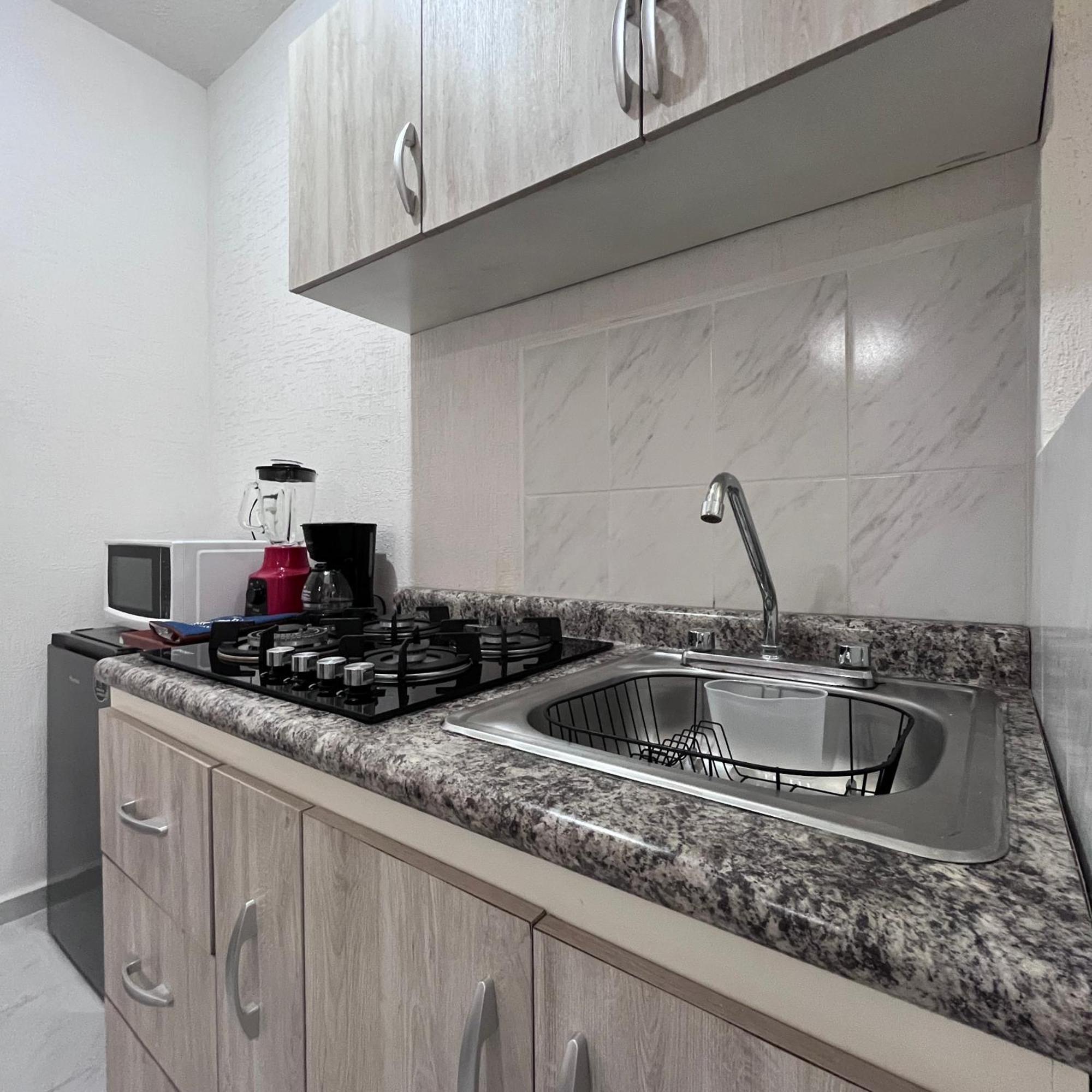 Appartement Bonito Departamento En Privada Con Alberca à Cancún Extérieur photo